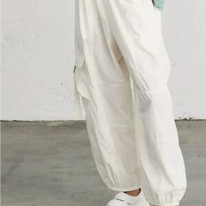 Urban Outfitters Cream/ White Parachute Pants Xs